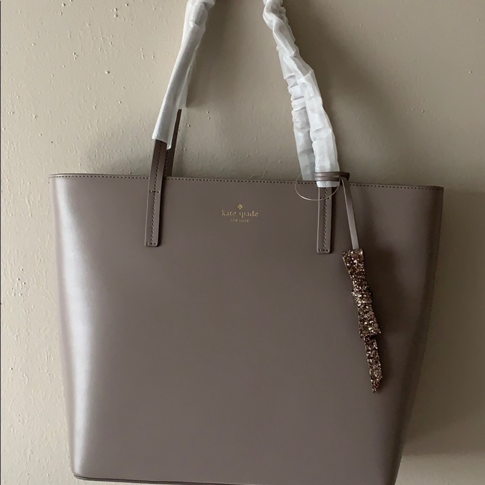 Kate Spade Karla Cityscape large - smooth leather